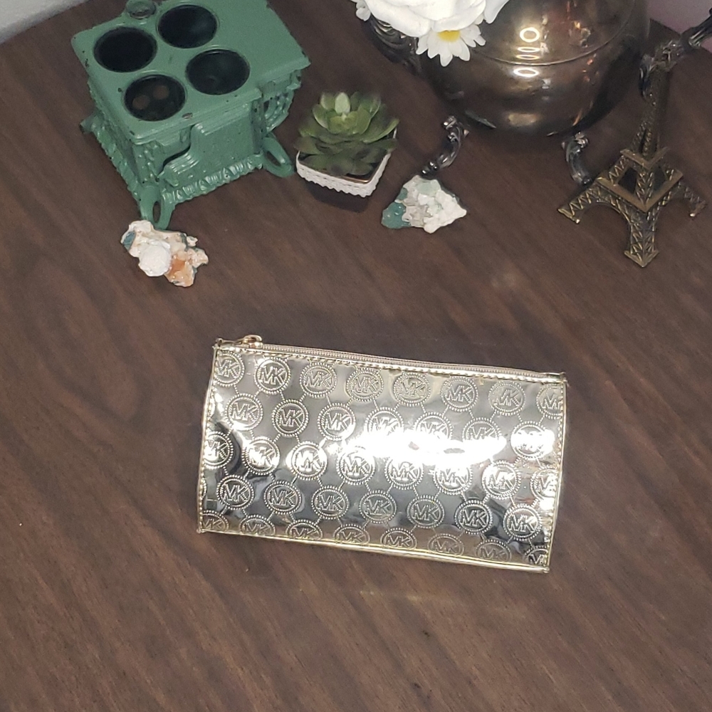 Michael Kors Cosmetic Case w/ Tags